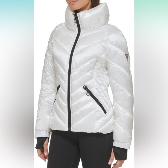 Guess Women’s Puffer Jacket. Size Large. White. Brand new. - Picture 4 of 5